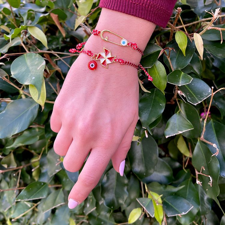 Βραχιόλι Μάρτης Από Κορδόνι Και Ορείχαλκο Επιχρυσωμένο Με Παραμάνα Και Ματάκι AA25018