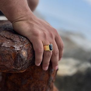 Δαχτυλίδι Από Ανοξείδωτο Ατσάλι Επιχρυσωμένο Με Ζιργκόν AS34422