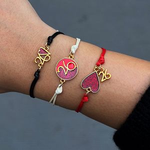 Γιατί τα Γούρια Είναι το Τέλειο Δώρο για το 2026 — και Πώς να Διαλέξεις το Ιδανικό!