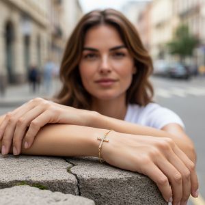 Βραχιόλι Από Ατσάλι Επιχρυσωμένο Με Σταυρό TU29976