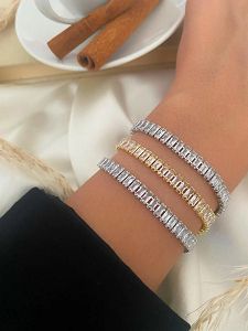 Σετ Κολιέ Ριβιέρα Choker Και Βραχιόλι Από Ανοξείδωτο Ατσάλι Επιχρυσωμένο 24Κ Με Ορθογώνια Ζιργκόν MI15228