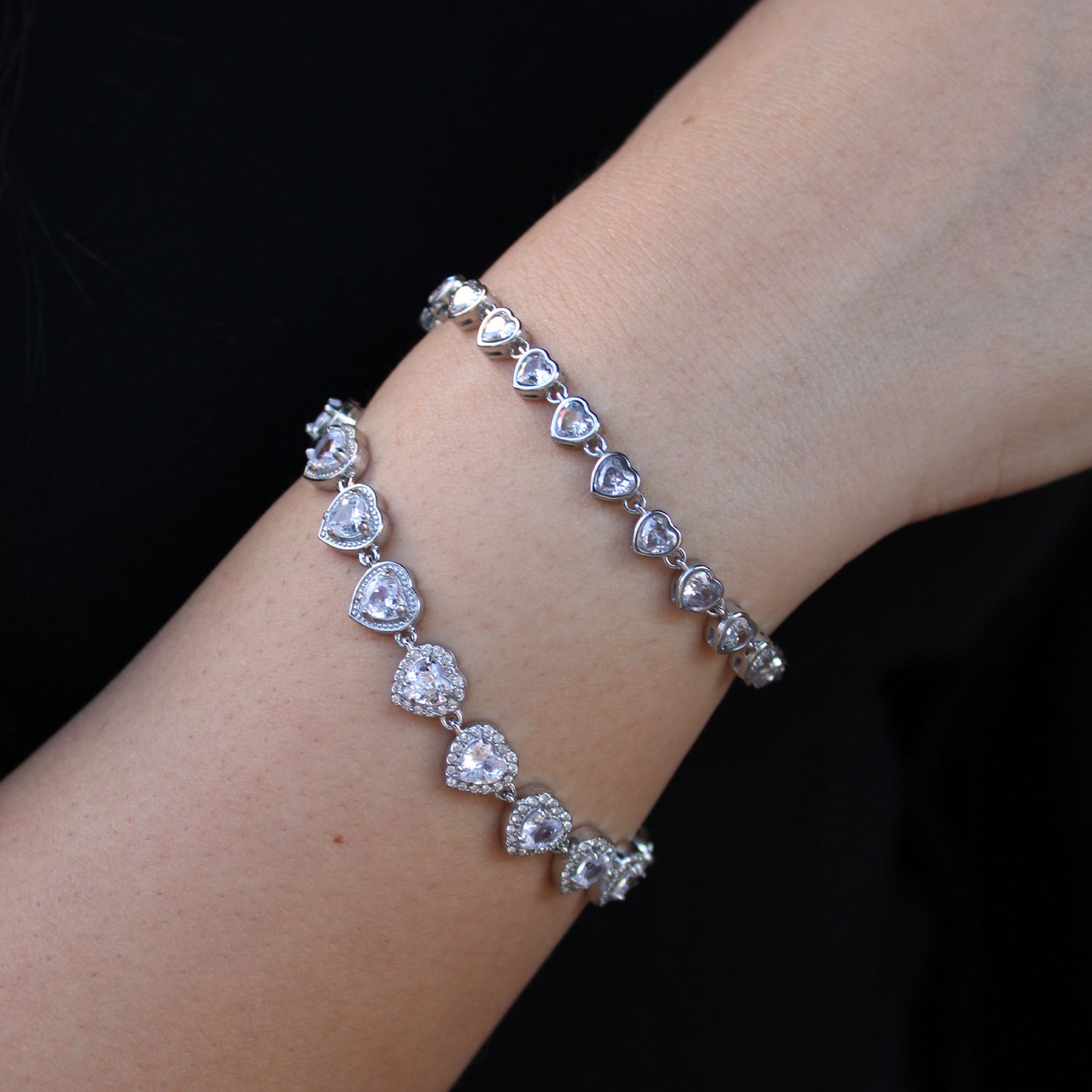 Βραχιόλι Ριβιέρα Με Καρδιές Από Ατσάλι MI21890