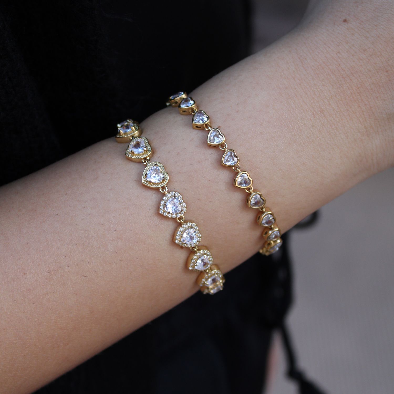 Βραχιόλι Ριβιέρα Με Καρδιές Από Ατσάλι Επιχρυσωμένο MI21891