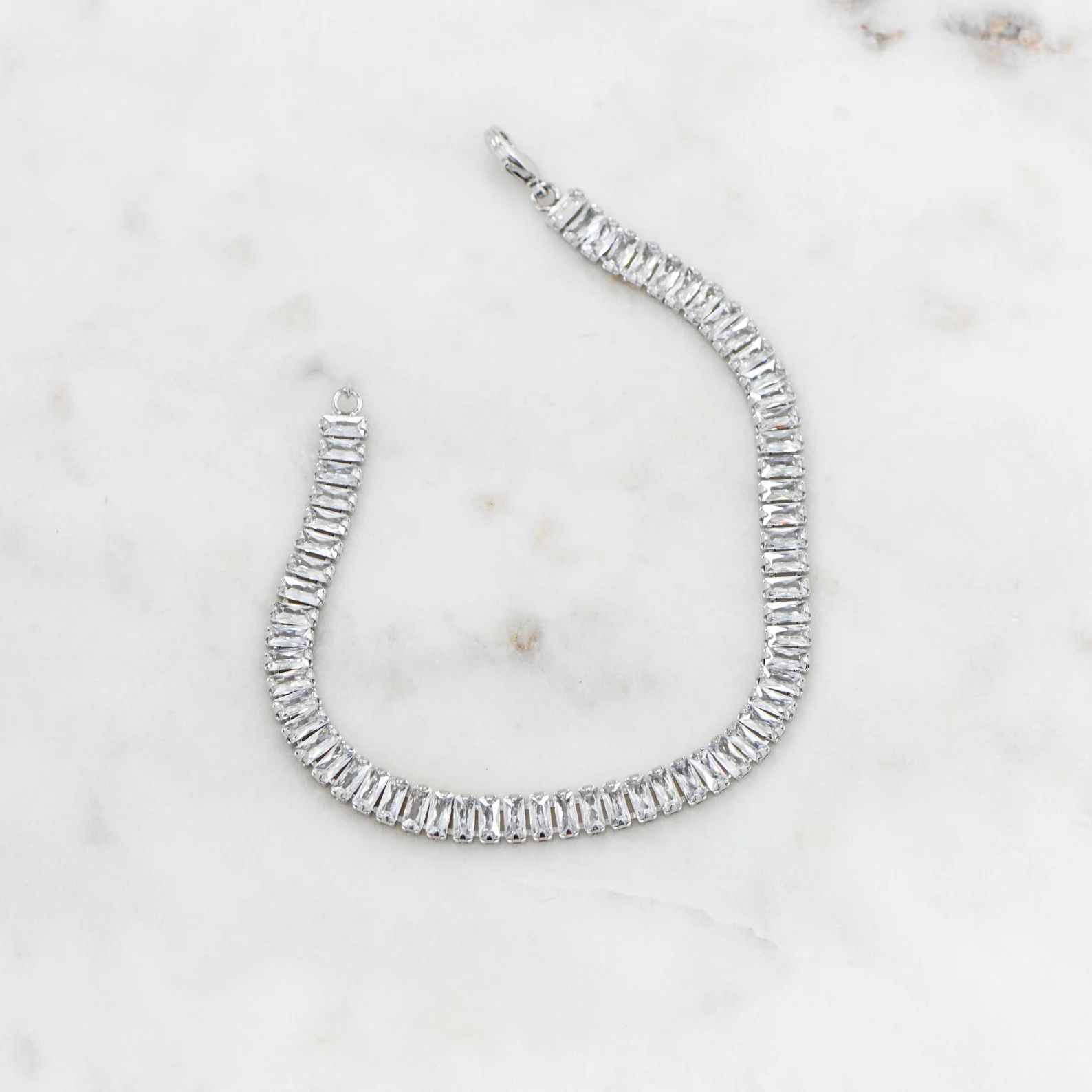 Βραχιόλι Ριβιέρα Από Ανοξείδωτο Ατσάλι Με Ορθογώνια Ζιργκόν MI25462